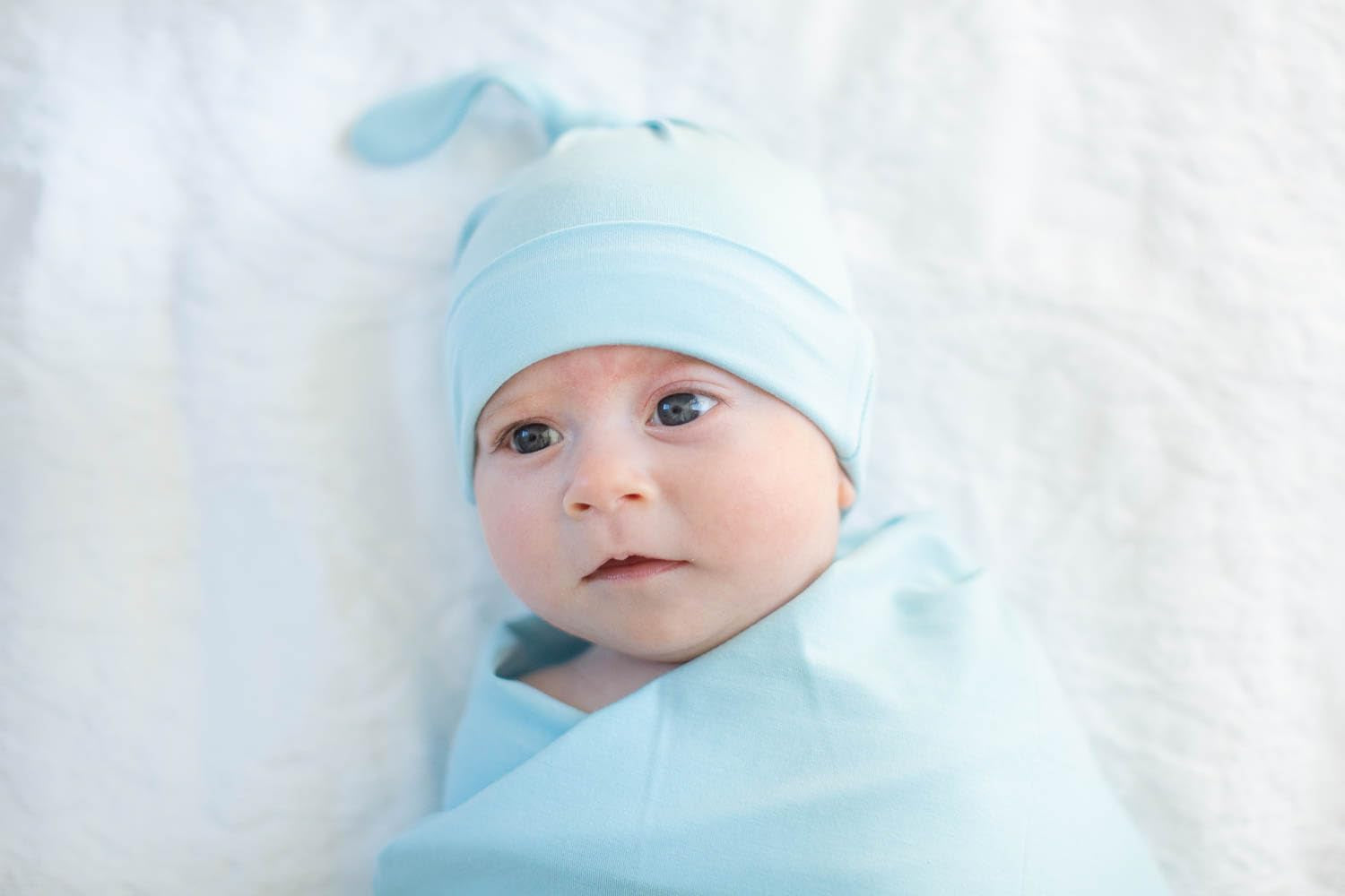 "Bundle of Joy: Adorable Newborn Swaddle Blanket Set with Coordinating Knotted Hat or Headband (Light Blue)"